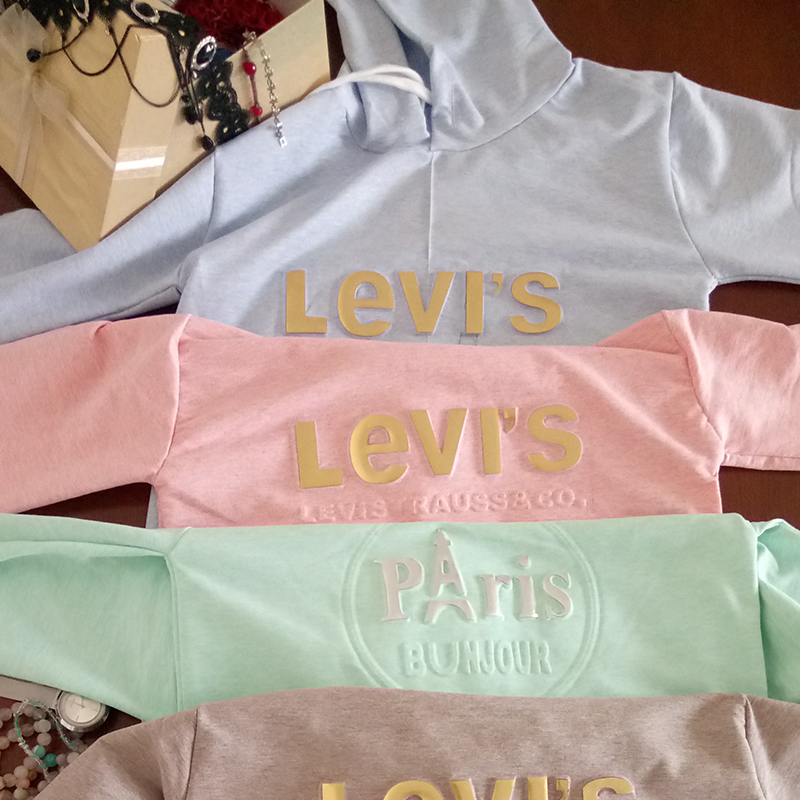 هودی Levi's